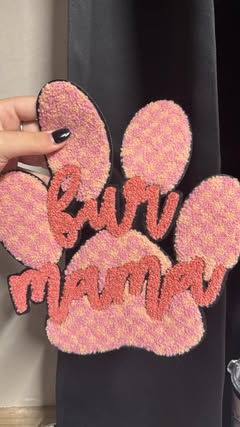 FUR MAMA CHENILLE PATCH T-SHIRT