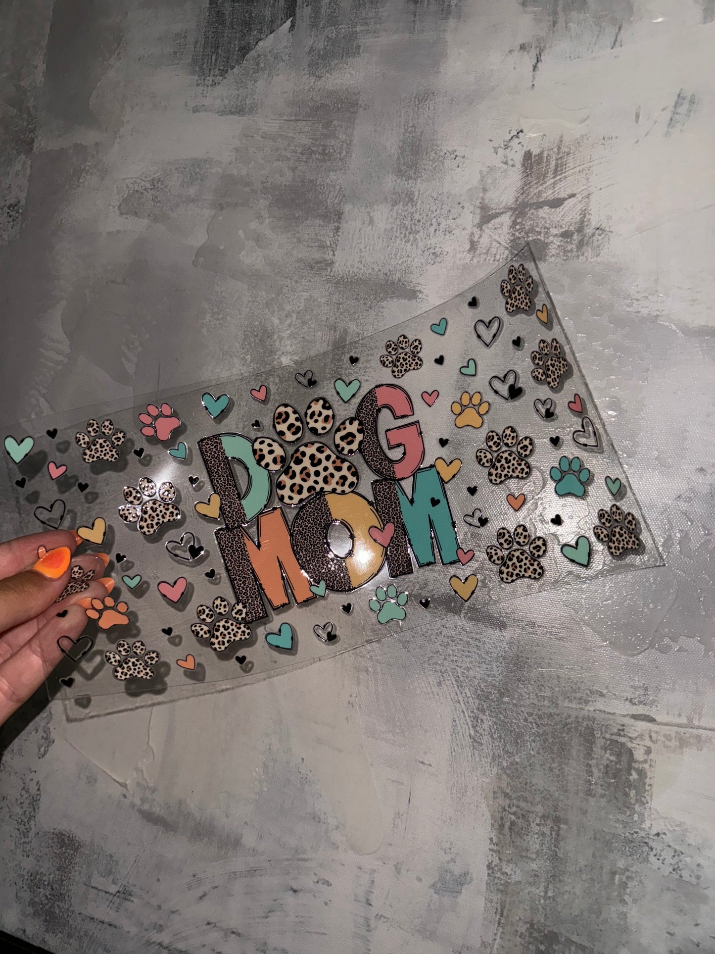 16 OZ DOG MOM LEOPARD GLASS CUP