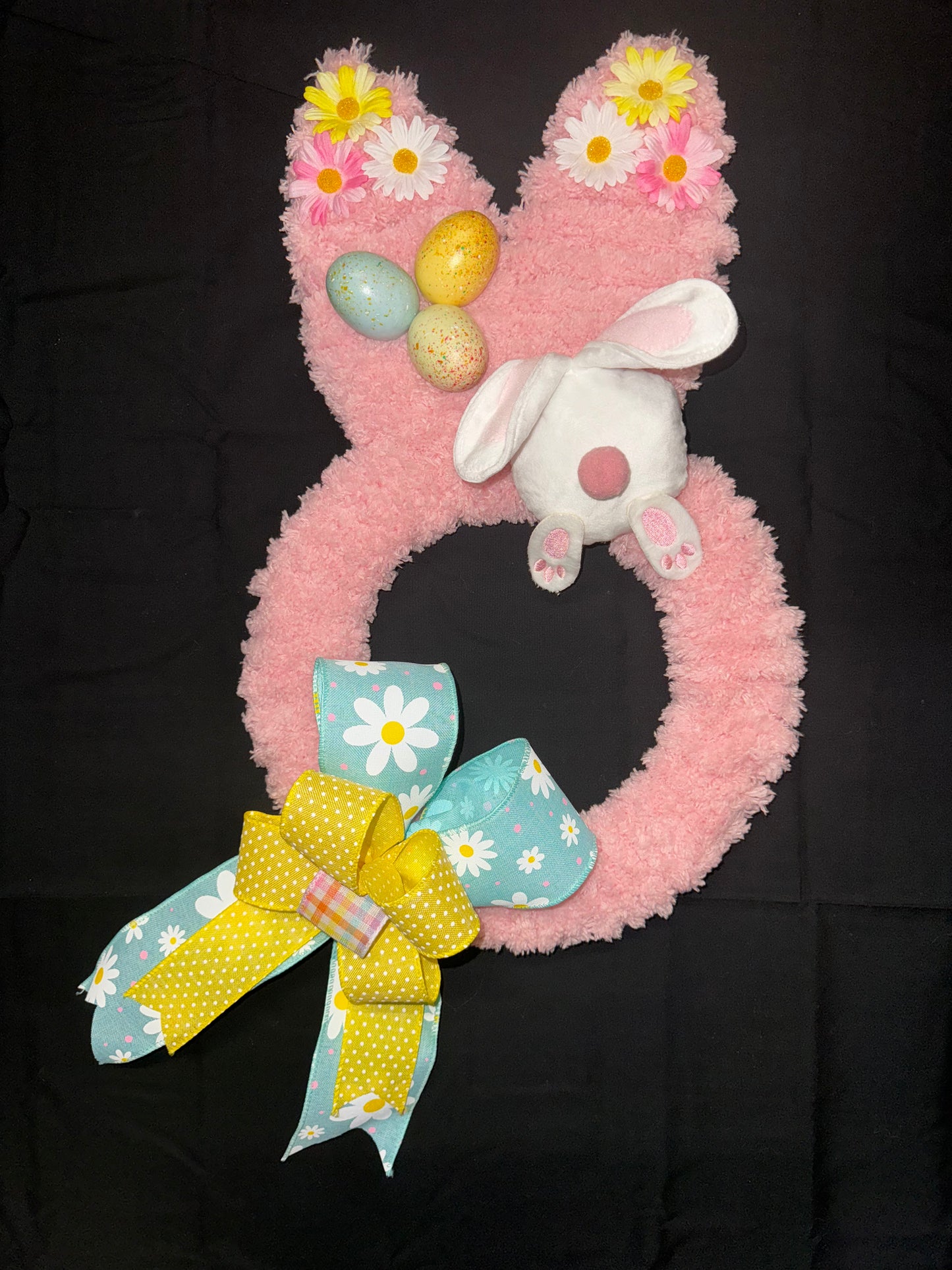 PINK DAISY BUNNY WREATH