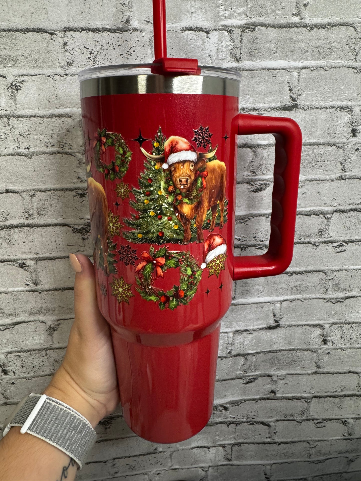CHRISTMAS HIGHLAND COW 40 OZ TUMBLER