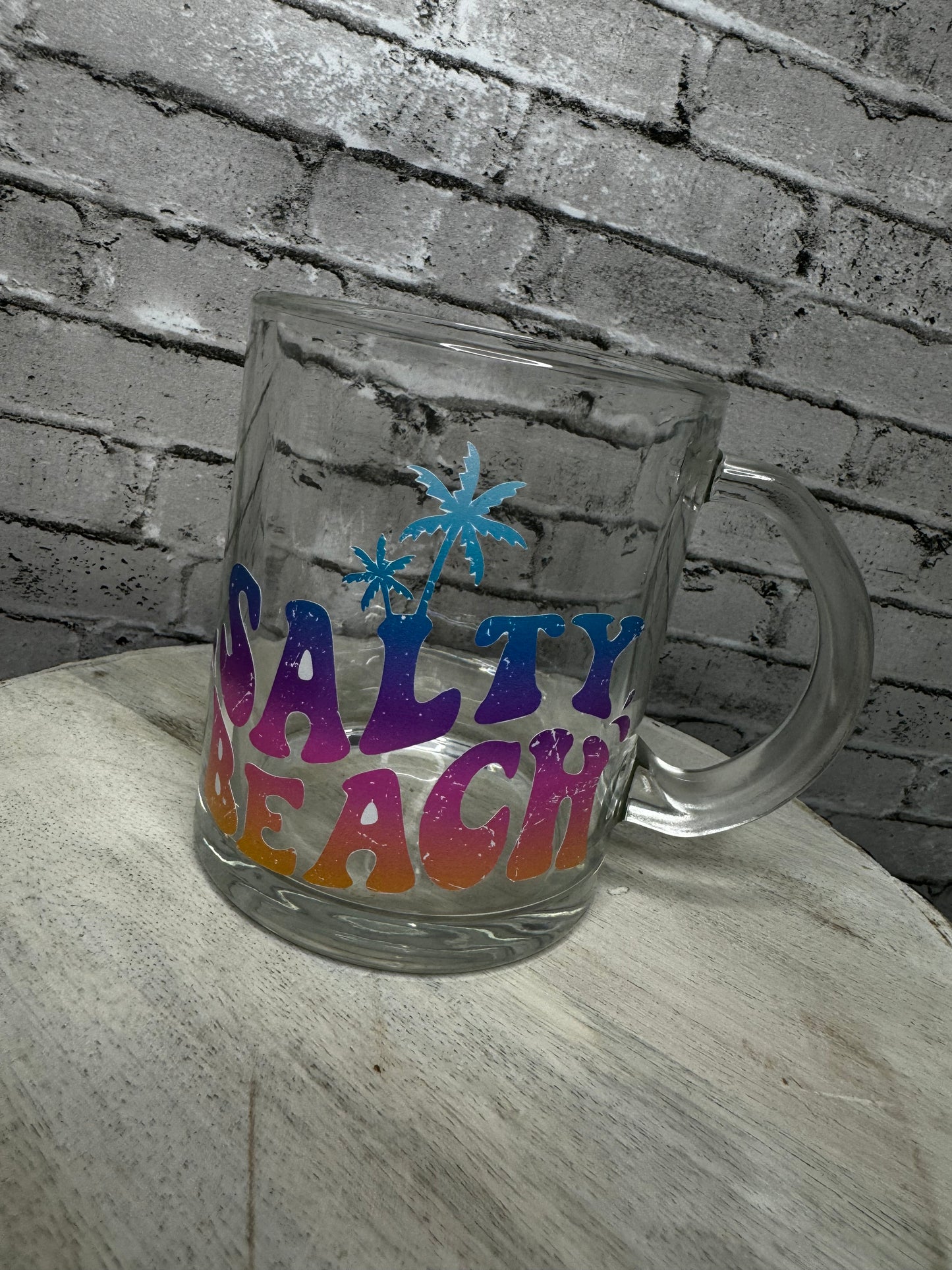 SALTY BEACH 15 OZ GLASS MUG