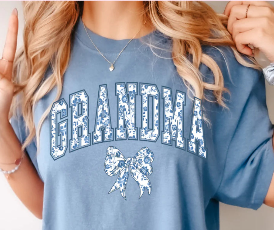 GRANDMA BOW T-SHIRT