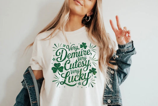 VERY DEMURE T-SHIRT
