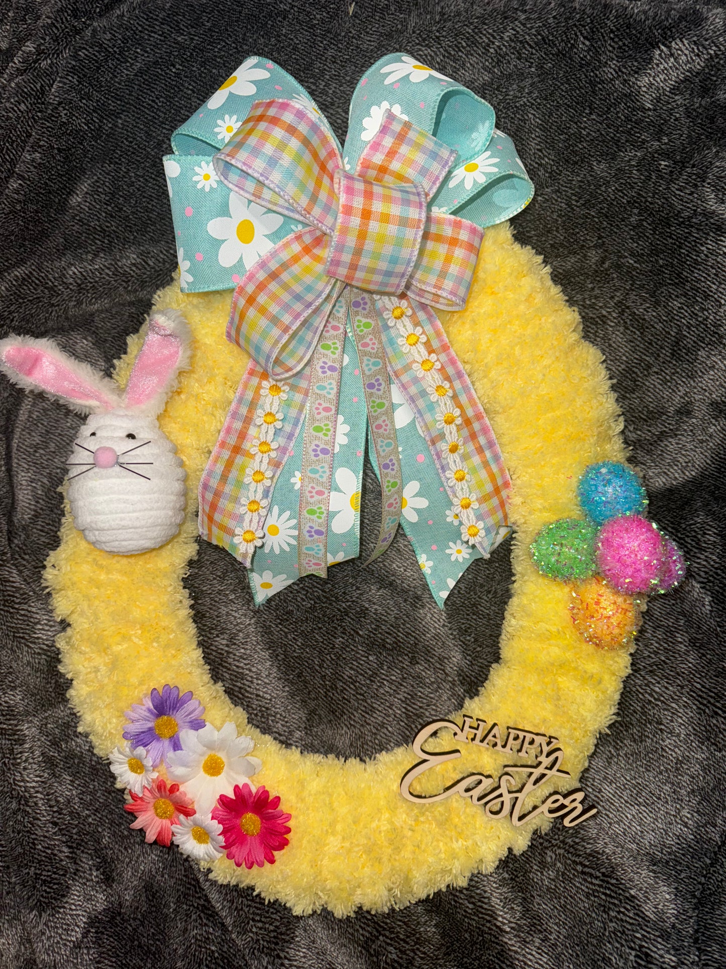 YELLOW NEON EGG WREATH