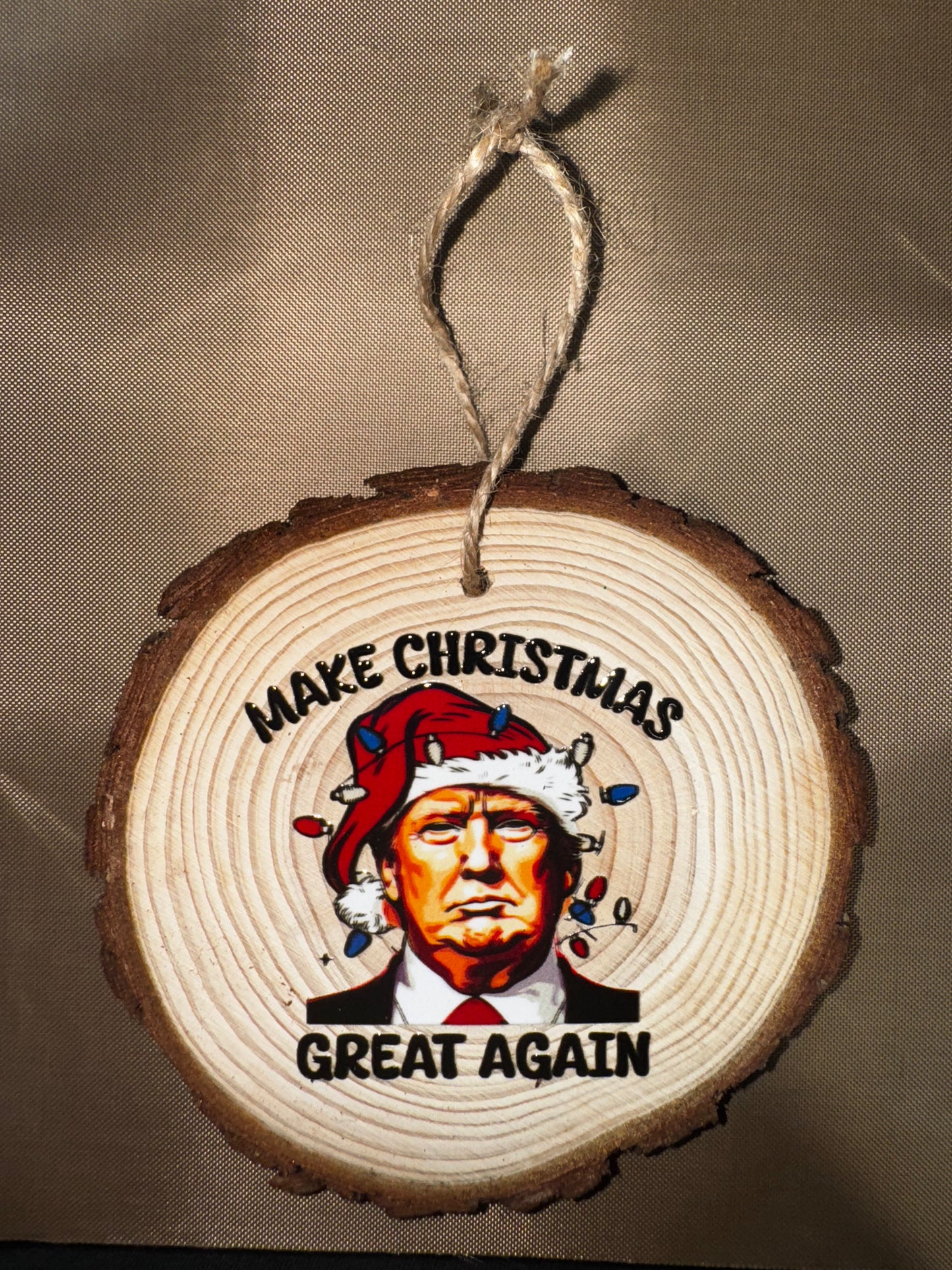 MAKE CHRISTMAS GREAT AGAIN ORNAMENT