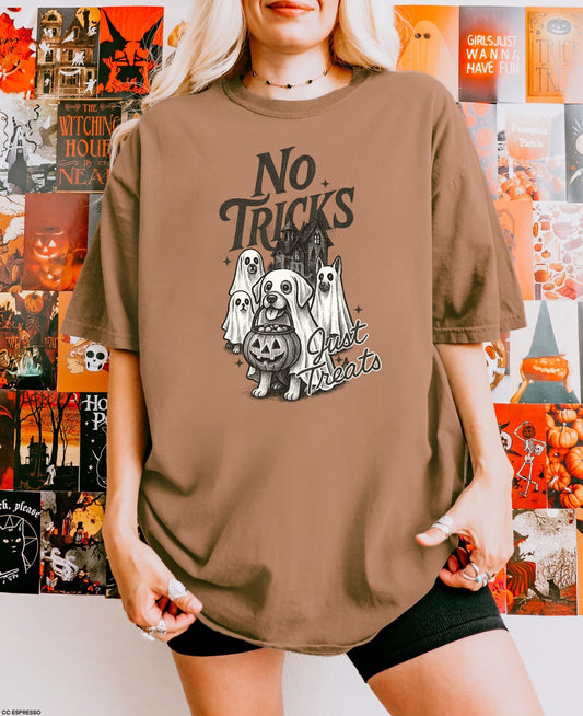 NO TRICKS JUST TREATS T-SHIRT